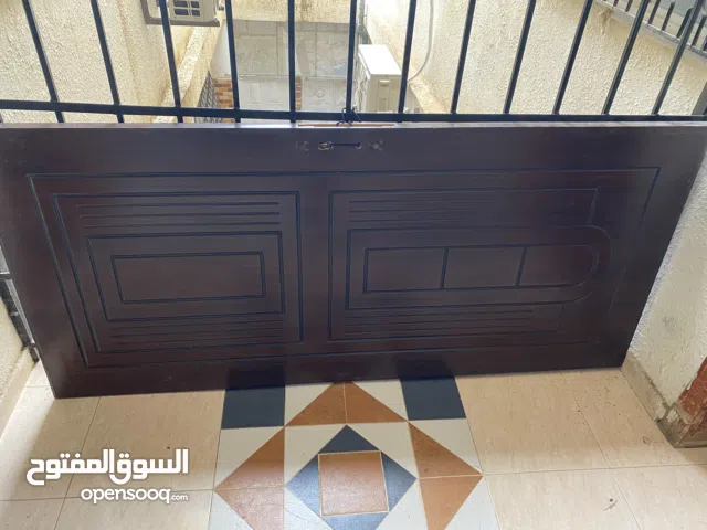باب رئيسي خشب للبيع