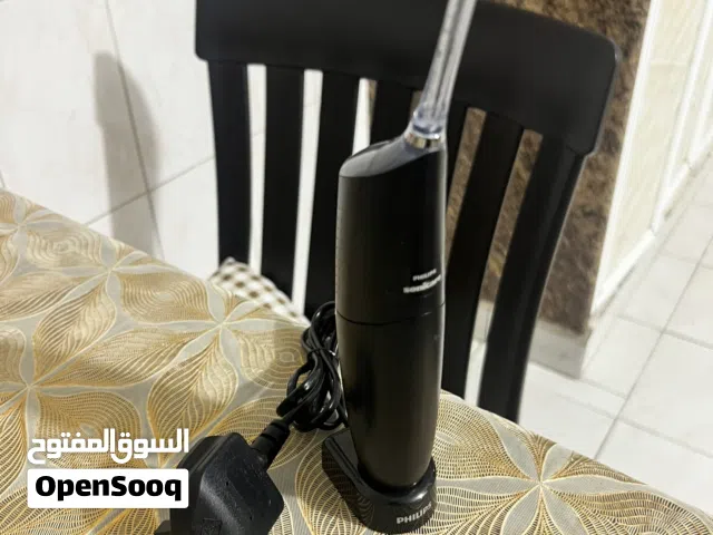 جهاز تنظيف الاسنان سونيكير اير فلوس Philips