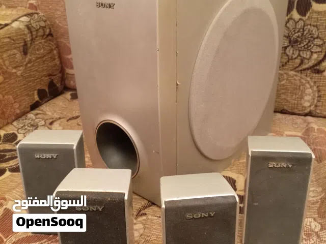 سماعات مسرح منزلي بدون جهاز