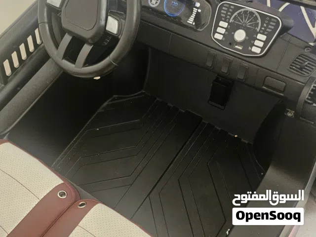 سيارة للاطفال غير مستعمله نهائبا