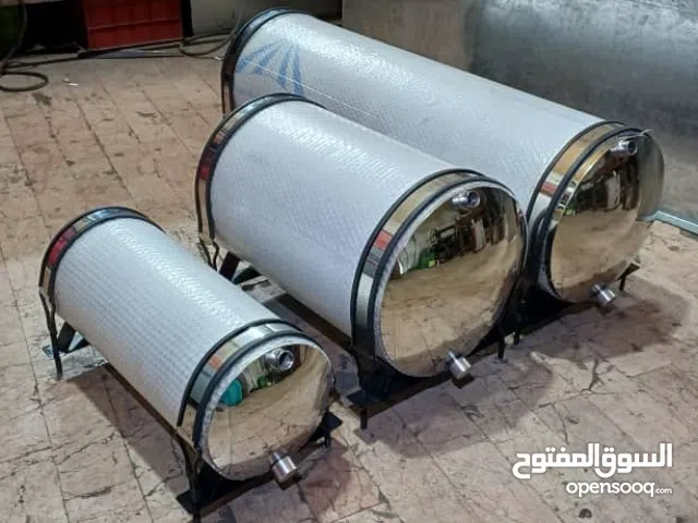 خزانات المياه والسوائل وملحقاتها للمقطورات والشاحنات Lux Steel