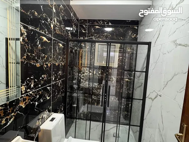 150 m2 3 Bedrooms Apartments for Sale in Zarqa Al Zarqa Al Jadeedeh
