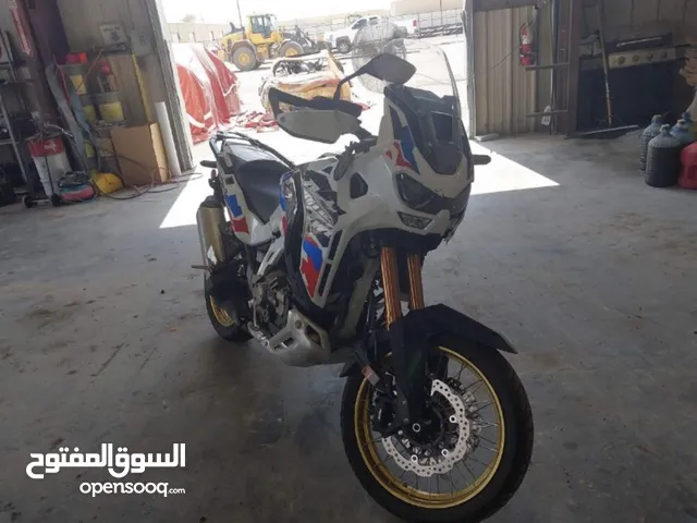 2024 HONDA AFRICA TWIN DCT