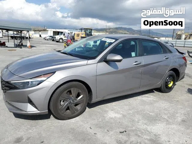 2021 هيونداي النترا GL