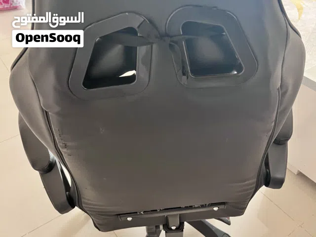 للبيع كرسي بليستيشن