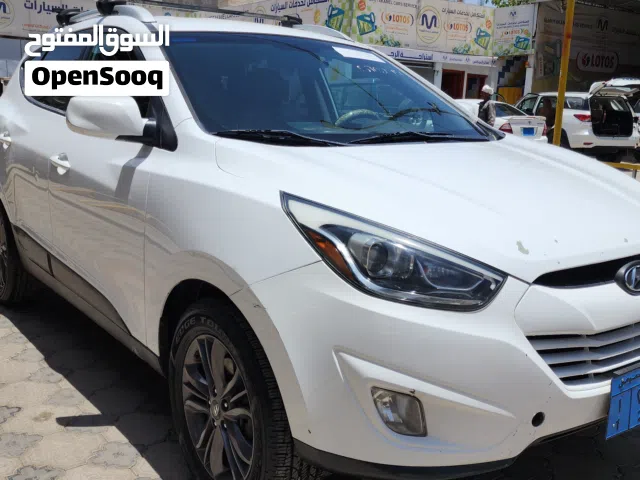 2014 هيونداي توسان Limited
