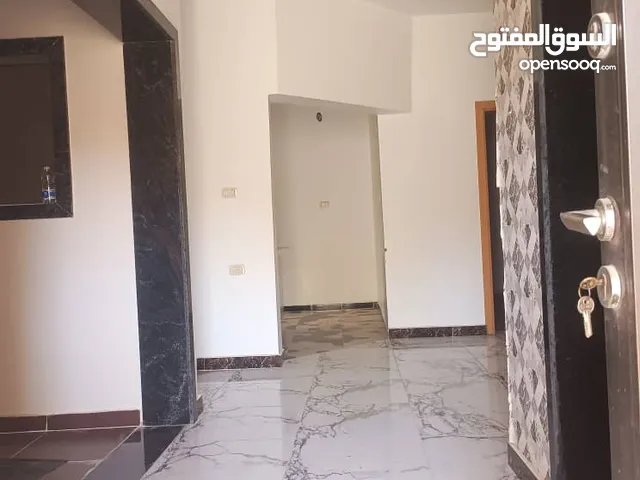 600 m2 4 Bedrooms Villa for Rent in Tripoli Al-Serraj
