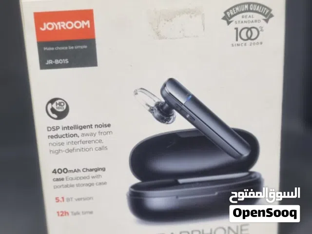 Headphones    سماعات