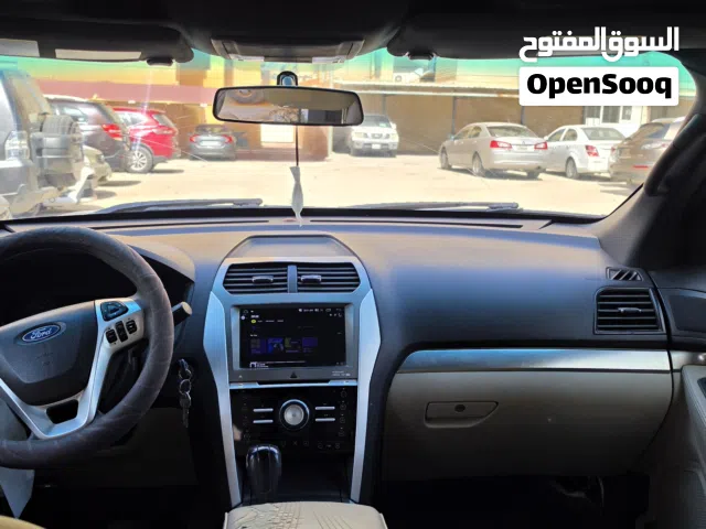 2014 فورد اكسبلورر Base