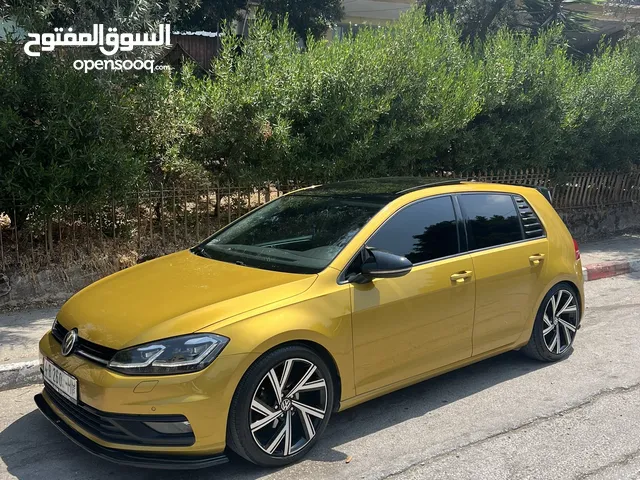 Used Volkswagen Golf in Nablus
