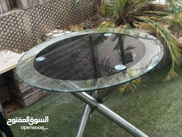 طاوله دائريه