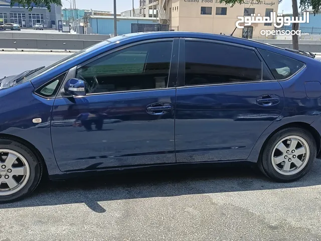 Used Toyota Prius in Zarqa