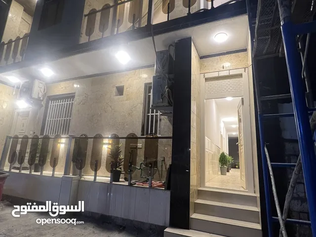 شقة للبيع قرب ساحة التحريات