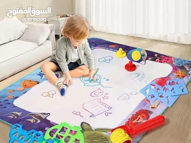 سجادة رسم بالماء للأطفال آمنة تتميز اللوحة بأنها لا تسبب فوضى، صديقة للبيئة