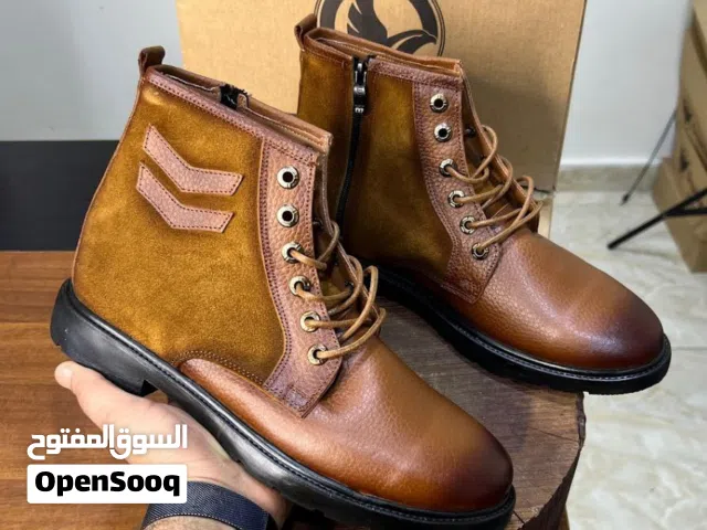 حذاء جلد طبيعي