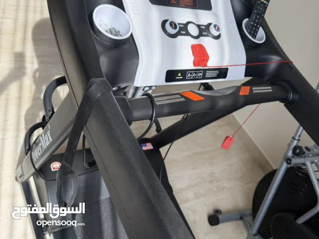 سير مشي + جهاز مساج + اوزان