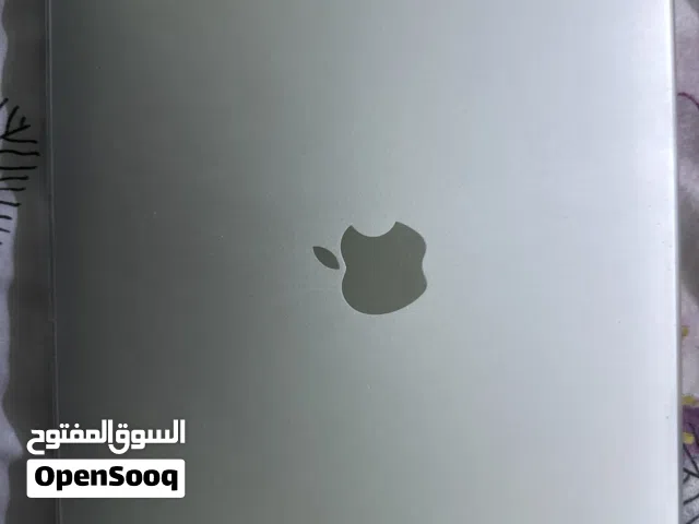 MACBOOK PRO M1   13.3 inch من ابل موديل 2020  حاله ممتازه جدا للبيع