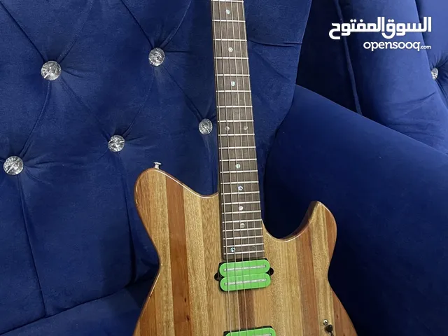 للبيع جيتار