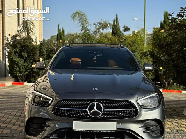 مرسيدس. 300de