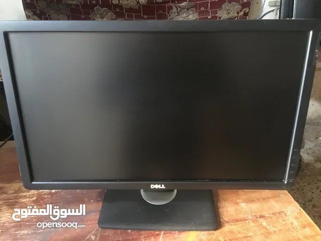شاشات كمبيوتر عدد17شاشة مستخدم نظيف عرطة للبيع صنعاء