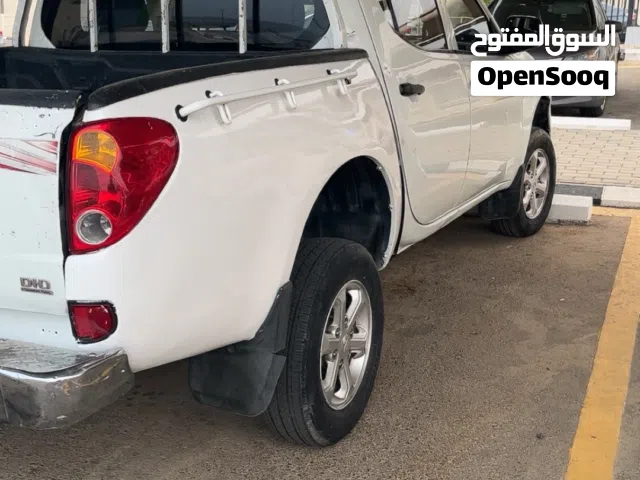 وانيت مستوبيشي للبيع