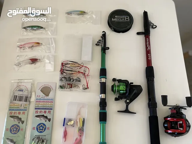 عدة ومستلزمات صيد اسماك كامله مكملة وجاهزة واستعمال قليل جداً جداً تشتري وتروح تصيد كبل
