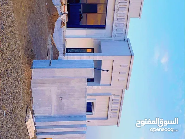 237 m2 4 Bedrooms Townhouse for Sale in Al Batinah Sohar