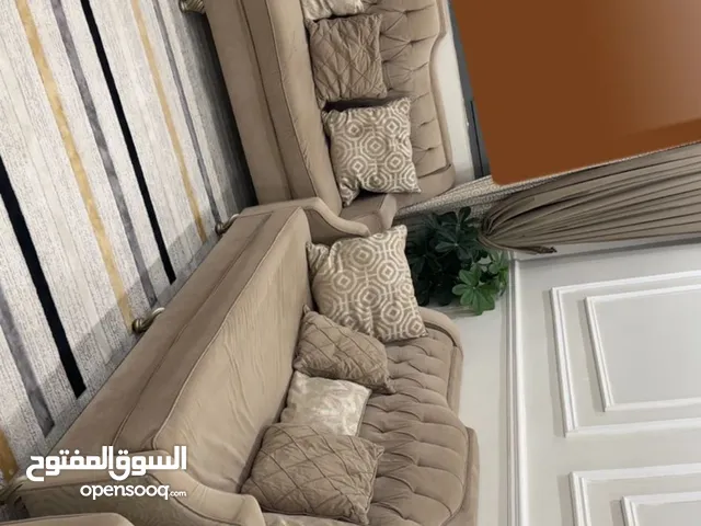 قنفات مستعمل بحاله جيده