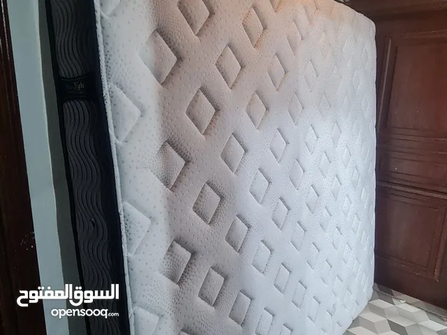 فرش طبي مستعمل نظيف