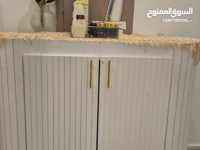 للبيع  كونسول مع شفنيره