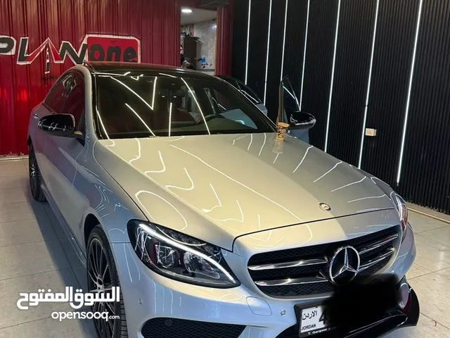 MERCEDES C200 2016