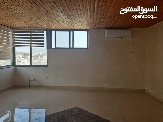 روف للإيجار في حي الريان جبيهة - للطالبات فقط قابل للتفاوض