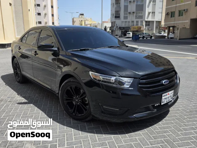 2015 Ford Taurus SEL