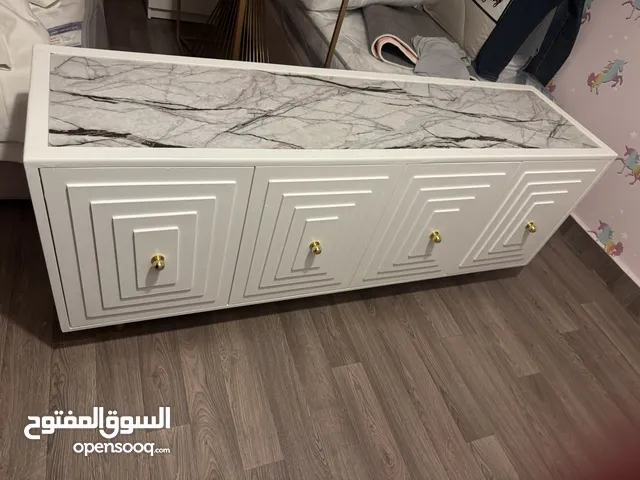 طاولات غرفة جلوس للبيع