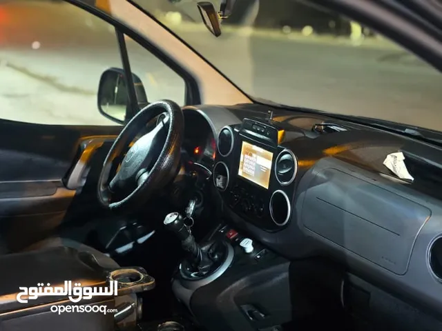 بيجو بارتنر 2017 للبيع