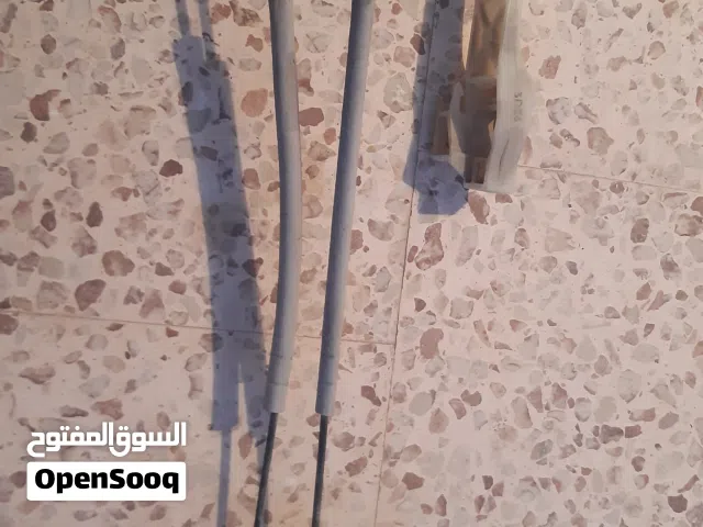 قطع غيار مستعملة افانتي منفوخة موديل 2008 وكيا ريو 2012 وشفرليت ابترا2010 حسب الصور فقط