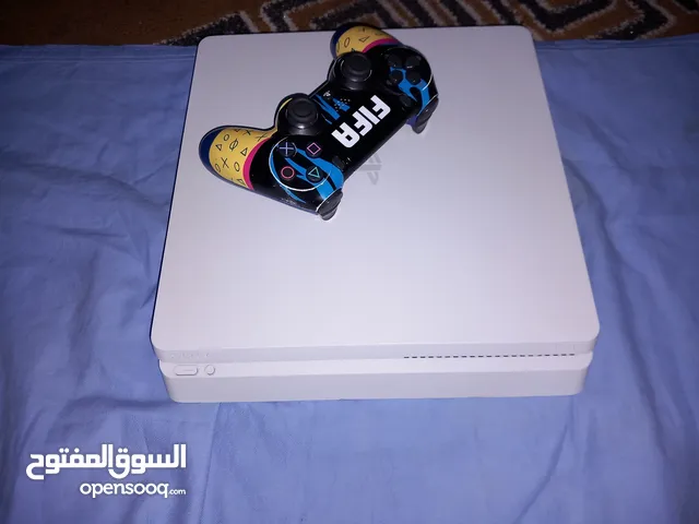السلام عليكم اخوان عندي بلي 4سلم للبيع الجهاز نضيف مفتوح تنضيف فقط السعر 250 او بي مجال مابي قرص
