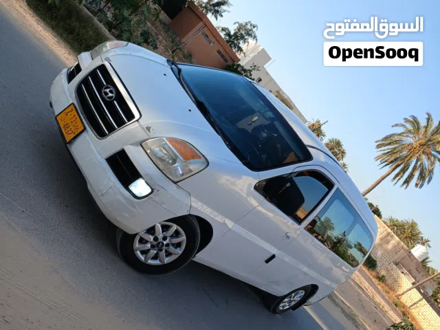 2005 Hyundai H1 GL