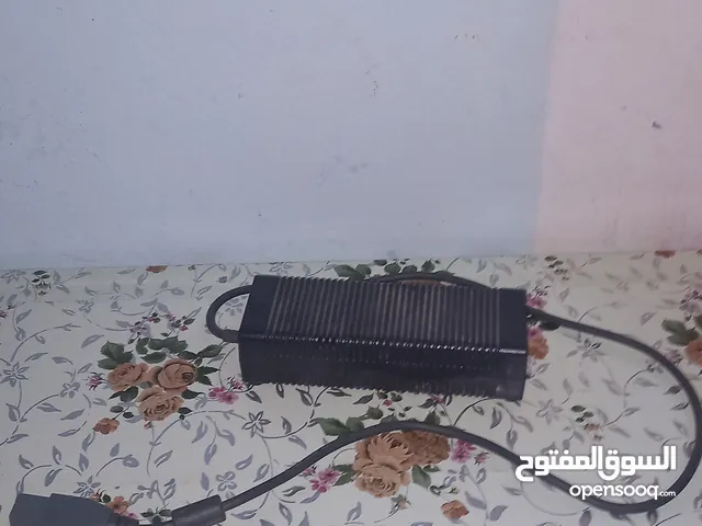 جهاز Xbox 360 نظيف للبيع بسعر مناسب