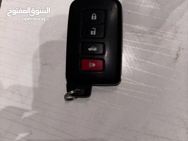 مفتاح دخول وتشغيل ذكي (تويوتا) أصلي وكالة