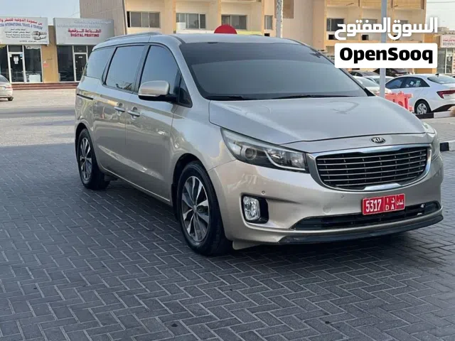 2016 كيا كرنفال EX