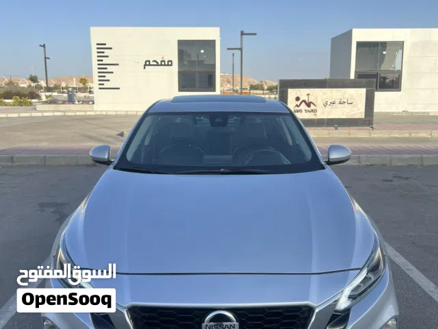 نيسان التيما SL 2022