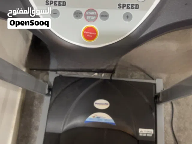 جهاز سير رياضي من ماركة Power Fit