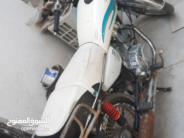 سلام عليكم دراجه إيراني للبيع محرك جديد صارله شهرين من شادينه دراجه كلك أدوات اتعهد فقط من سرقه سعره