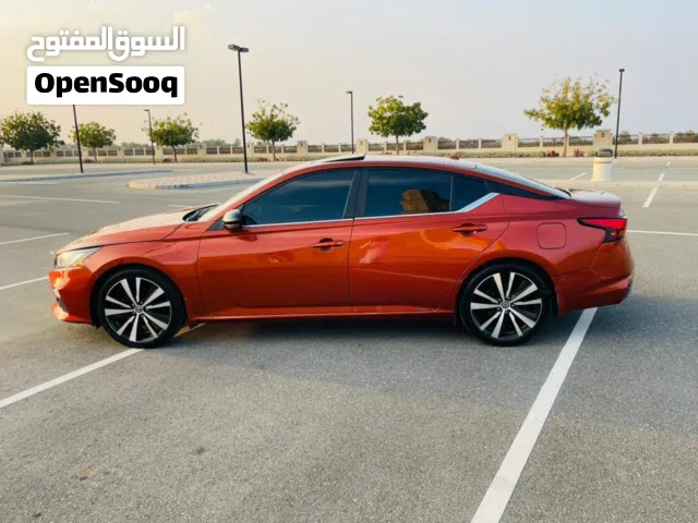 Used Nissan Altima in Al Batinah