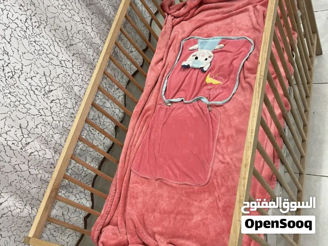 بيعه سريعة سرير اطفال