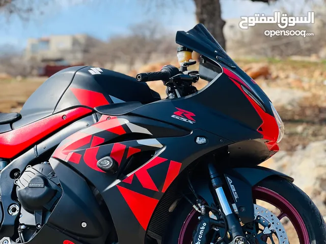 SUZUKI //GSX--R-- **1000** موديل 2017 وكاله وممشي قليل