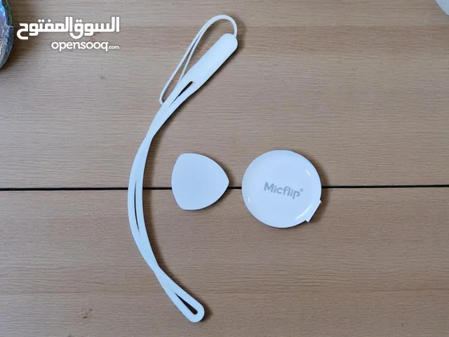 جهاز تتبع تتبع موقع الأغراض المهمة مثل المفاتيح، الشنط، المحافظ، الحقائب، أو حتى الحيوانات الأليفة.