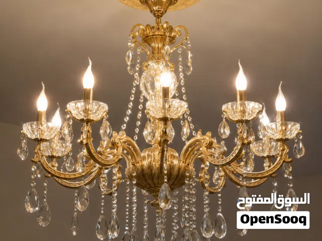 ثريات كريستال فاخرة للبيع
