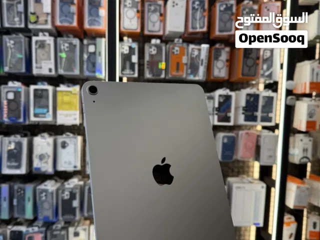 IPAD AIR 7 11 inch - used like a new  256 gb // ايباد اير 7 مستعمل  11 انش 256 جيجا